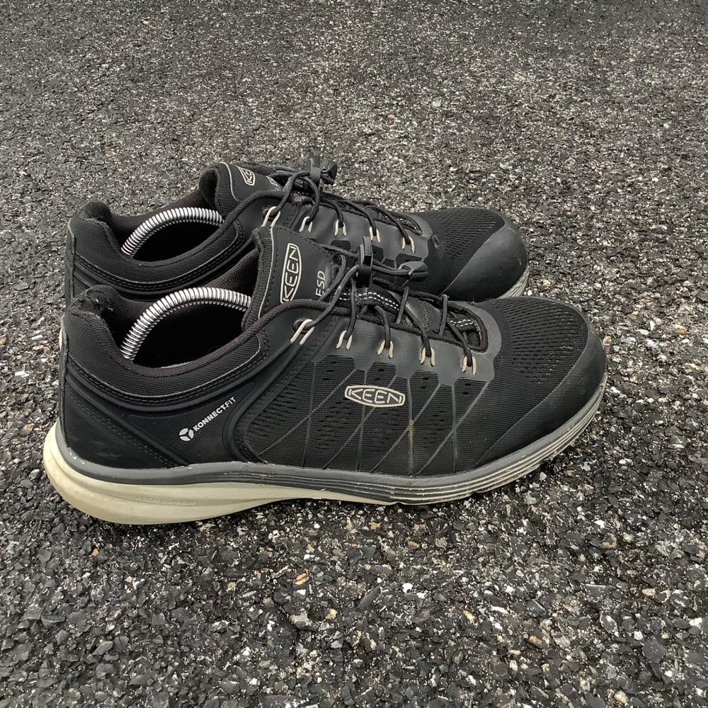 Keen Utility Vista Energy ESD Carbon Toe Work Shoes Mens 13D Black 1024582